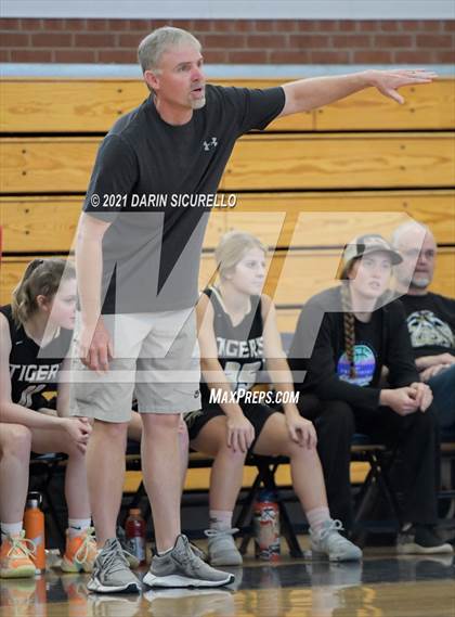 Thumbnail 3 in Canon City vs. ThunderRidge (Nike Tournament of Champions) photogallery.