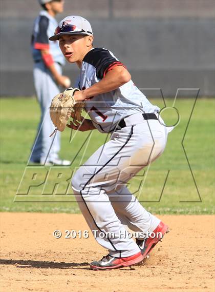 Thumbnail 2 in Arcadia vs. Etiwanda photogallery.