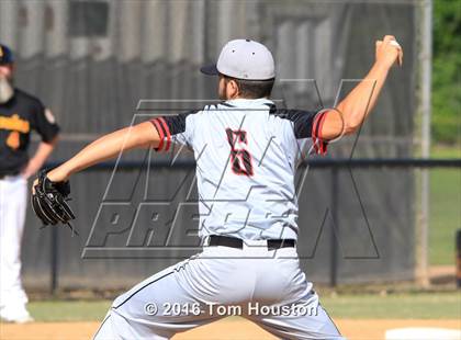 Thumbnail 2 in Arcadia vs. Etiwanda photogallery.