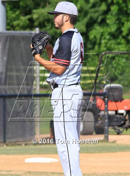 Thumbnail 1 in Arcadia vs. Etiwanda photogallery.