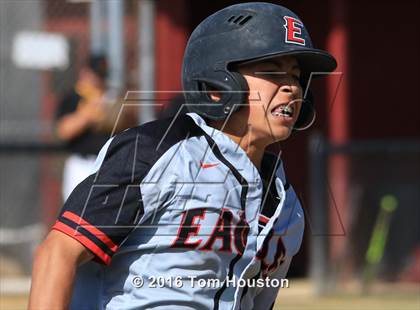 Thumbnail 3 in Arcadia vs. Etiwanda photogallery.