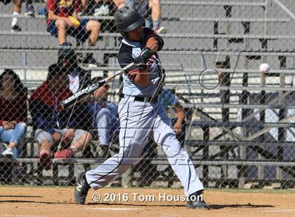 Thumbnail 2 in Arcadia vs. Etiwanda photogallery.