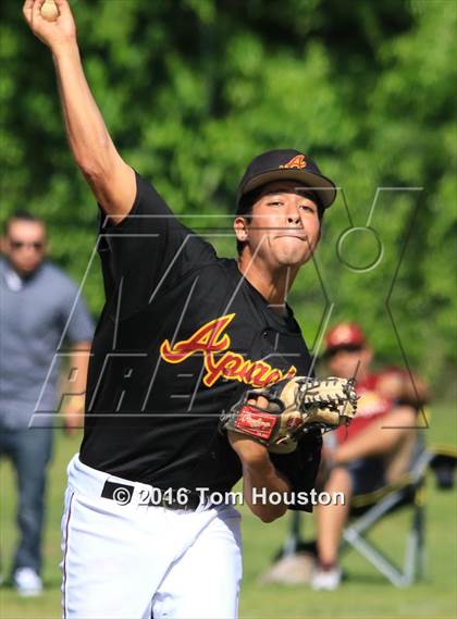 Thumbnail 2 in Arcadia vs. Etiwanda photogallery.