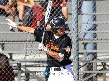Thumbnail 1 in Arcadia vs. Etiwanda photogallery.