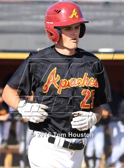 Thumbnail 1 in Arcadia vs. Etiwanda photogallery.
