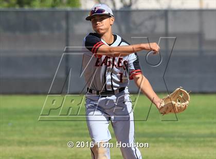 Thumbnail 3 in Arcadia vs. Etiwanda photogallery.