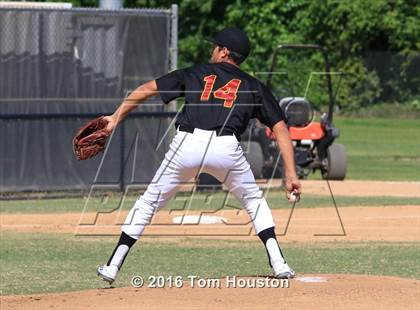 Thumbnail 2 in Arcadia vs. Etiwanda photogallery.
