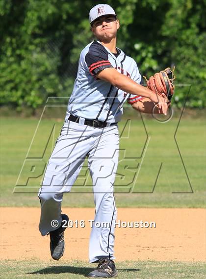Thumbnail 1 in Arcadia vs. Etiwanda photogallery.