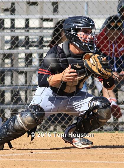 Thumbnail 1 in Arcadia vs. Etiwanda photogallery.