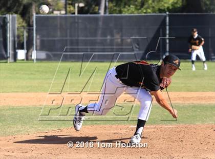 Thumbnail 1 in Arcadia vs. Etiwanda photogallery.