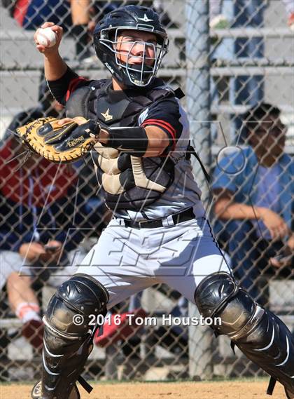 Thumbnail 1 in Arcadia vs. Etiwanda photogallery.