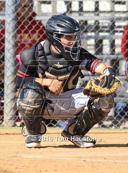 Thumbnail 3 in Arcadia vs. Etiwanda photogallery.