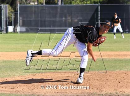 Thumbnail 3 in Arcadia vs. Etiwanda photogallery.