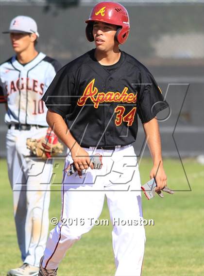 Thumbnail 3 in Arcadia vs. Etiwanda photogallery.