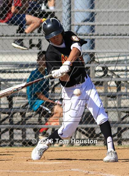 Thumbnail 1 in Arcadia vs. Etiwanda photogallery.