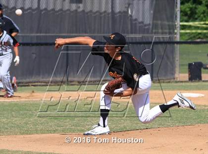 Thumbnail 3 in Arcadia vs. Etiwanda photogallery.