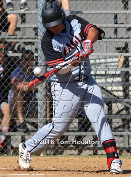 Thumbnail 2 in Arcadia vs. Etiwanda photogallery.