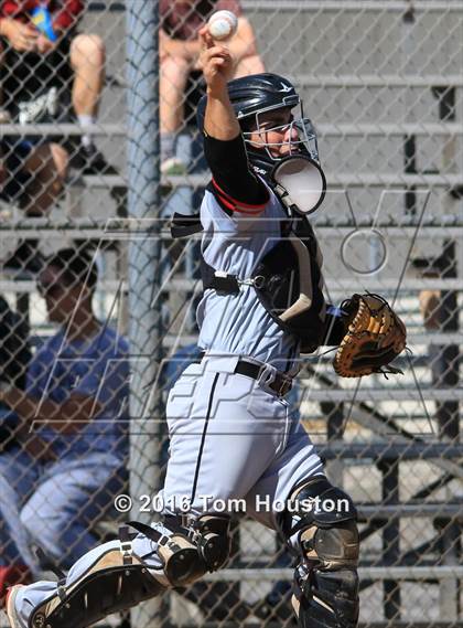 Thumbnail 1 in Arcadia vs. Etiwanda photogallery.