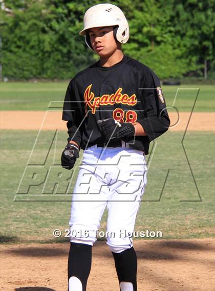 Thumbnail 2 in Arcadia vs. Etiwanda photogallery.