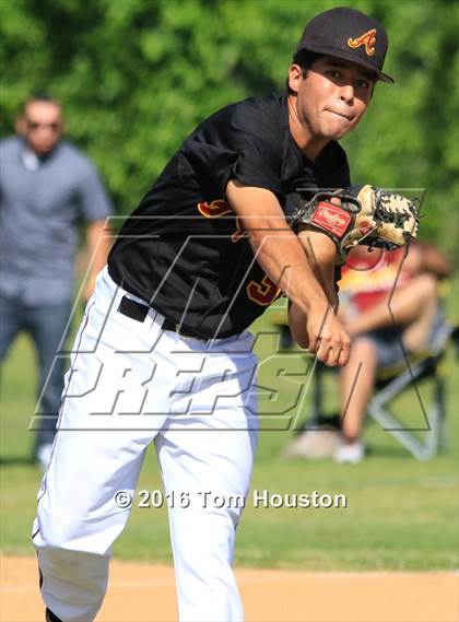 Thumbnail 3 in Arcadia vs. Etiwanda photogallery.