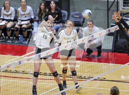 Thumbnail 3 in Bushland vs. Gunter (UIL Volleyball 3A Finals) photogallery.