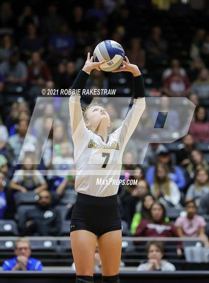 Thumbnail 2 in Bushland vs. Gunter (UIL Volleyball 3A Finals) photogallery.