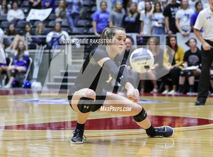 Thumbnail 1 in Bushland vs. Gunter (UIL Volleyball 3A Finals) photogallery.