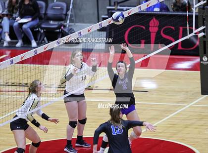 Thumbnail 2 in Bushland vs. Gunter (UIL Volleyball 3A Finals) photogallery.