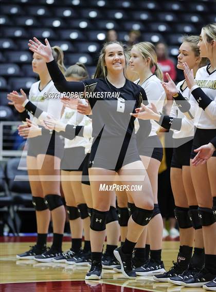 Thumbnail 1 in Bushland vs. Gunter (UIL Volleyball 3A Finals) photogallery.