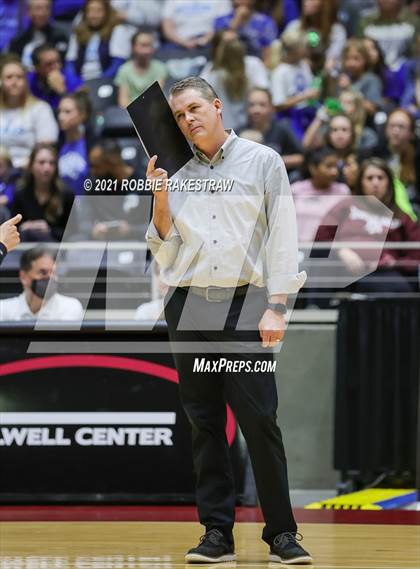 Thumbnail 1 in Bushland vs. Gunter (UIL Volleyball 3A Finals) photogallery.