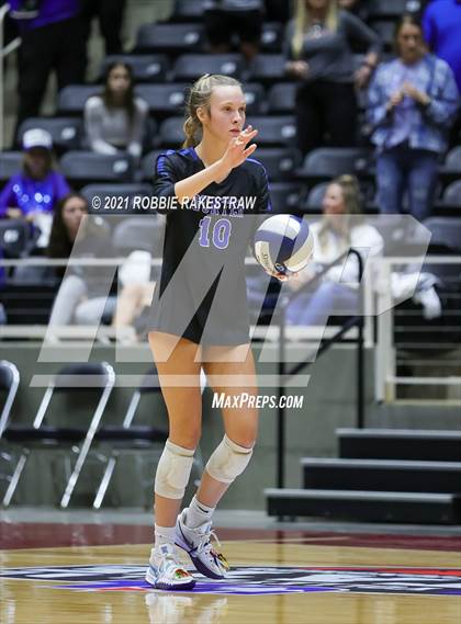 Thumbnail 2 in Bushland vs. Gunter (UIL Volleyball 3A Finals) photogallery.