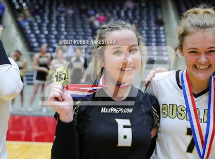 Thumbnail 3 in Bushland vs. Gunter (UIL Volleyball 3A Finals) photogallery.