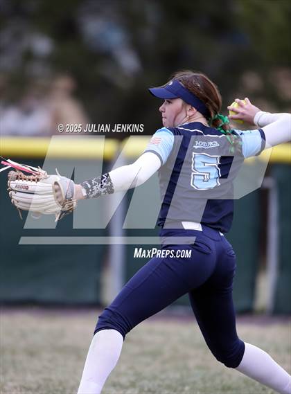 Thumbnail 1 in Skyview @ Eagle photogallery.