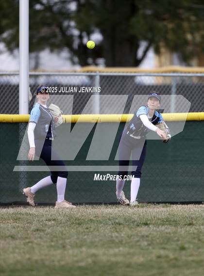 Thumbnail 1 in Skyview @ Eagle photogallery.