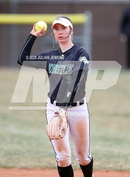 Thumbnail 1 in Skyview @ Eagle photogallery.