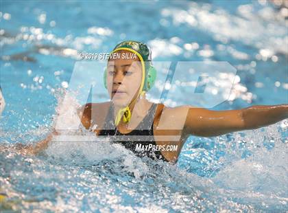 Thumbnail 3 in Coronado vs. Schurr (CIF SoCal Regional D2 Final) photogallery.