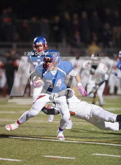 Thumbnail 2 in Mamaroneck @ Carmel (Section 1 Class AA 1st Round) photogallery.