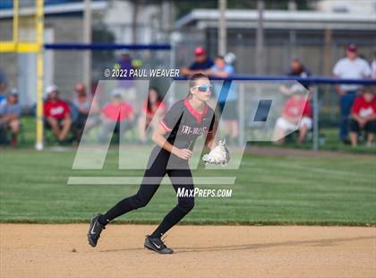 Thumbnail 2 in  Montgomery vs. Tri-Valley (PIAA Class A First Round Playoff) photogallery.