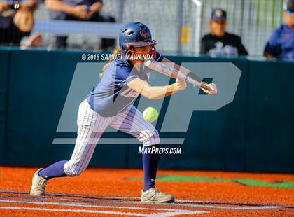 Thumbnail 3 in Notre Dame (SO) vs Chatsworth photogallery.