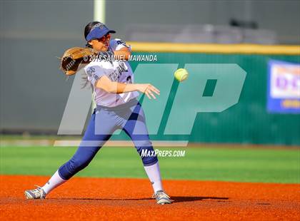 Thumbnail 2 in Notre Dame (SO) vs Chatsworth photogallery.