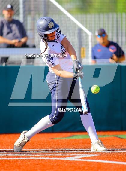 Thumbnail 2 in Notre Dame (SO) vs Chatsworth photogallery.