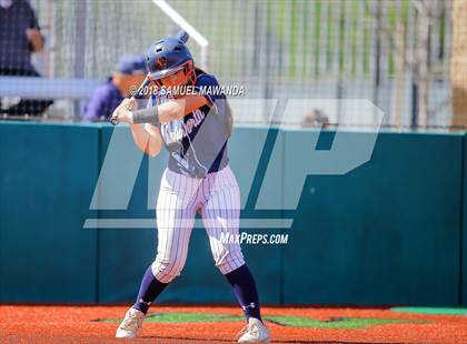 Thumbnail 3 in Notre Dame (SO) vs Chatsworth photogallery.