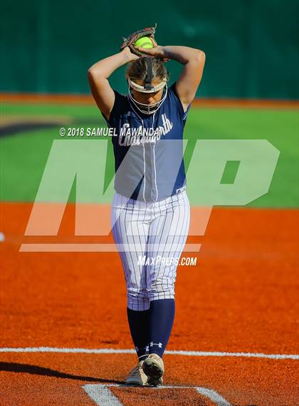 Thumbnail 1 in Notre Dame (SO) vs Chatsworth photogallery.