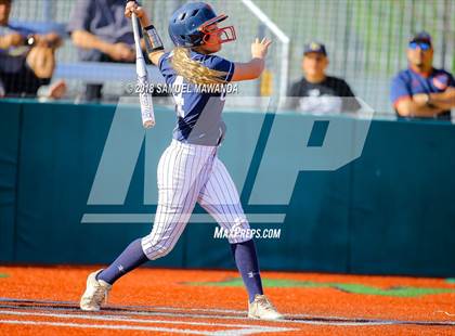 Thumbnail 3 in Notre Dame (SO) vs Chatsworth photogallery.