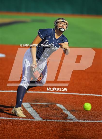 Thumbnail 3 in Notre Dame (SO) vs Chatsworth photogallery.