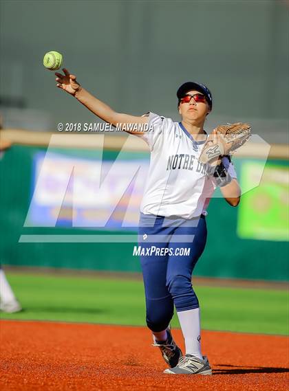 Thumbnail 1 in Notre Dame (SO) vs Chatsworth photogallery.