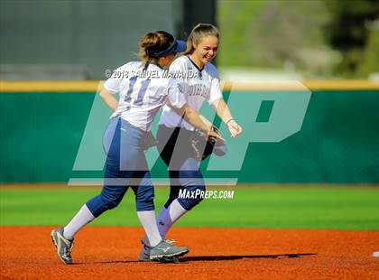 Thumbnail 2 in Notre Dame (SO) vs Chatsworth photogallery.