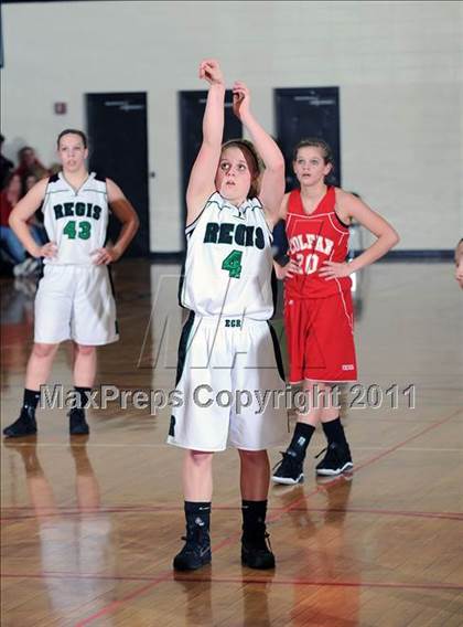 Thumbnail 3 in Colfax vs. Regis (WIAA D4 Regional Final) photogallery.