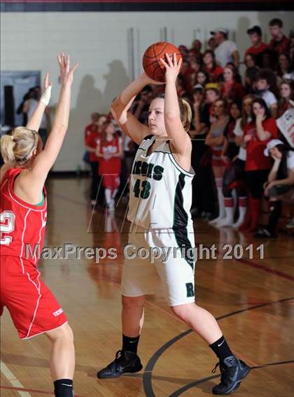 Thumbnail 3 in Colfax vs. Regis (WIAA D4 Regional Final) photogallery.