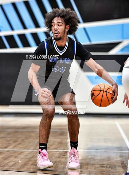 Thumbnail 3 in Wilson vs. Alta Loma photogallery.